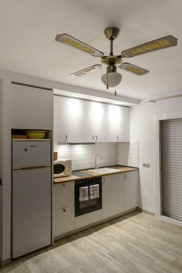Apartamento En La Playa De La Fosca San Juan de Palamos エクステリア 写真